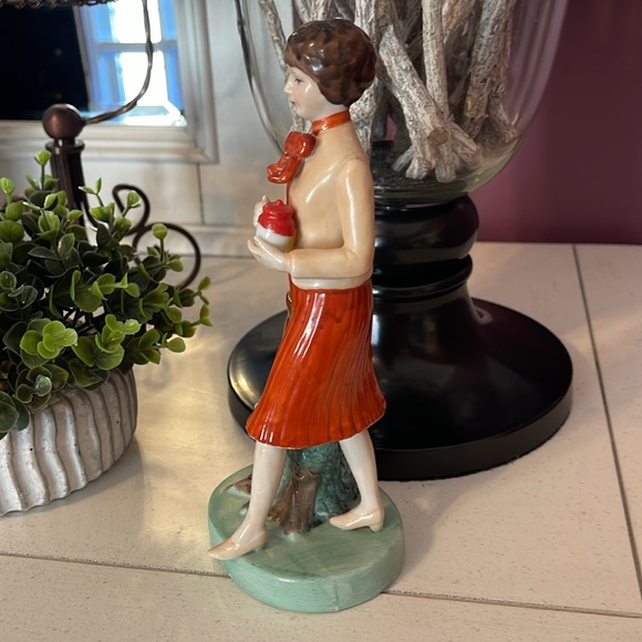 1960s Series II TUPPERWARE Consultant Award FIGURINE Interpur EUC w Sicker - Picture 3 of 10